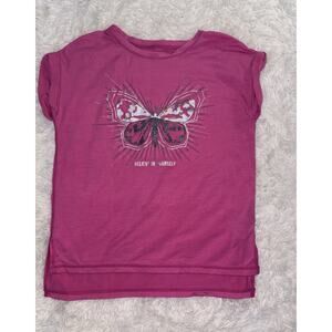 Gap Fit girls sz. M pink "Belive in yourself" butterfly tee. Cute, great shape